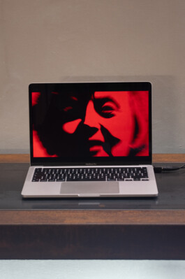 Tomaso Binga at La Pulce, Villa Lontana